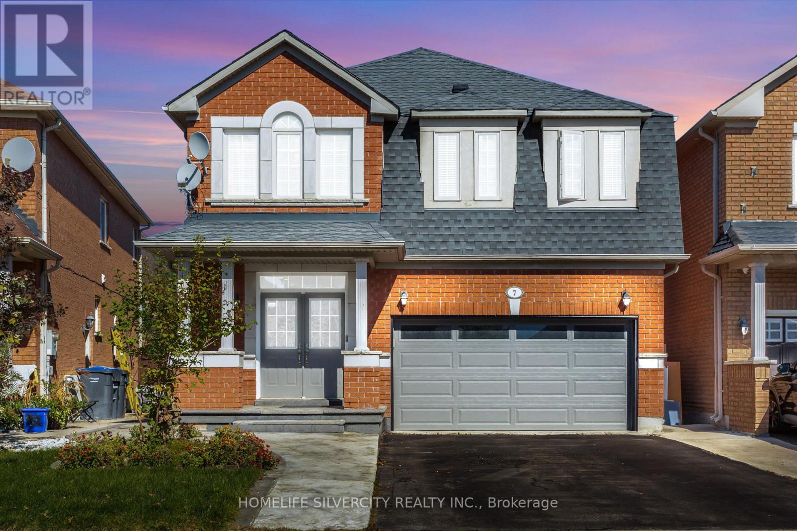 7 OKANAGAN DRIVE, Brampton, Ontario