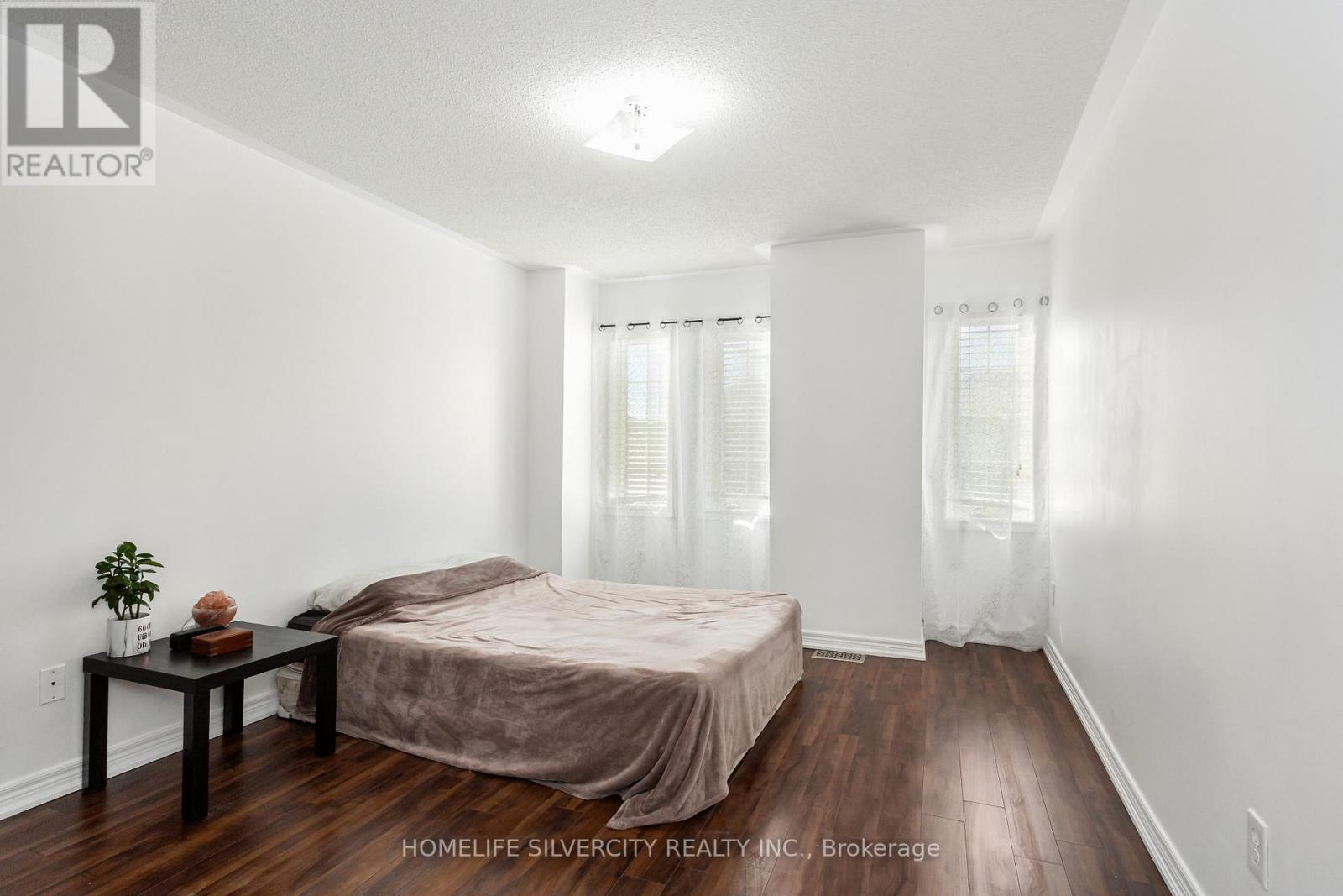 7 Okanagan Drive, Brampton, Ontario  L6R 2X1 - Photo 27 - W12458523