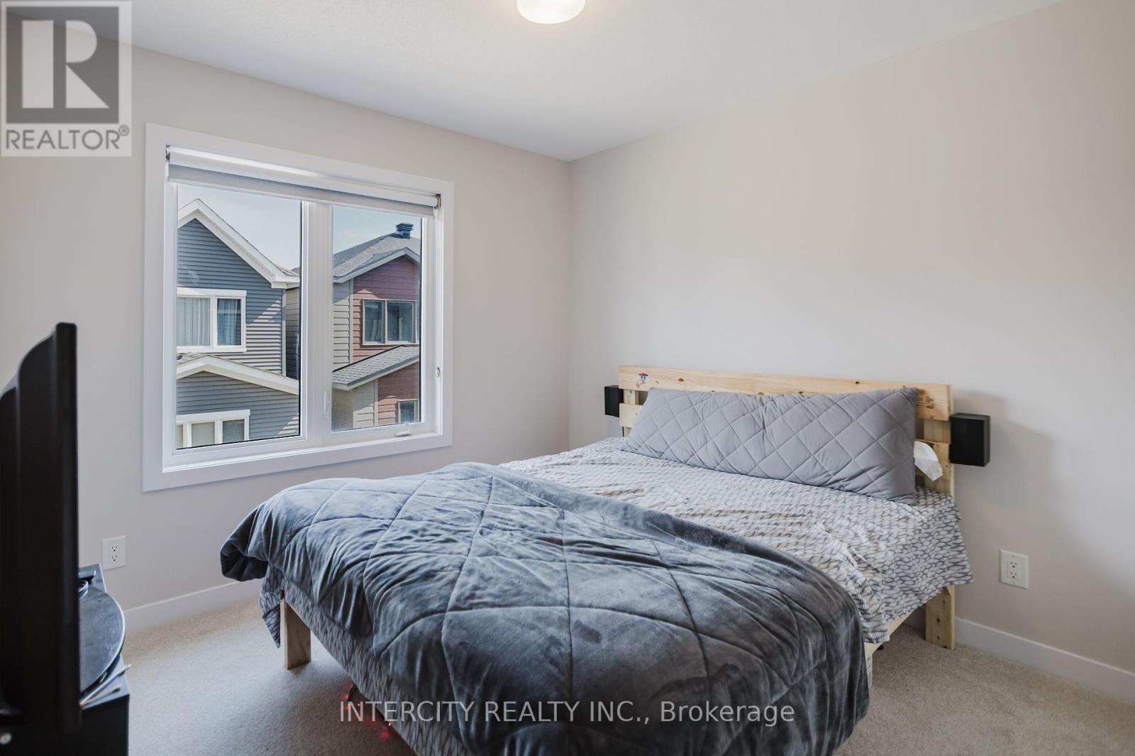187 Conservancy Drive, Ottawa, Ontario  K2J 0K6 - Photo 18 - X12458538