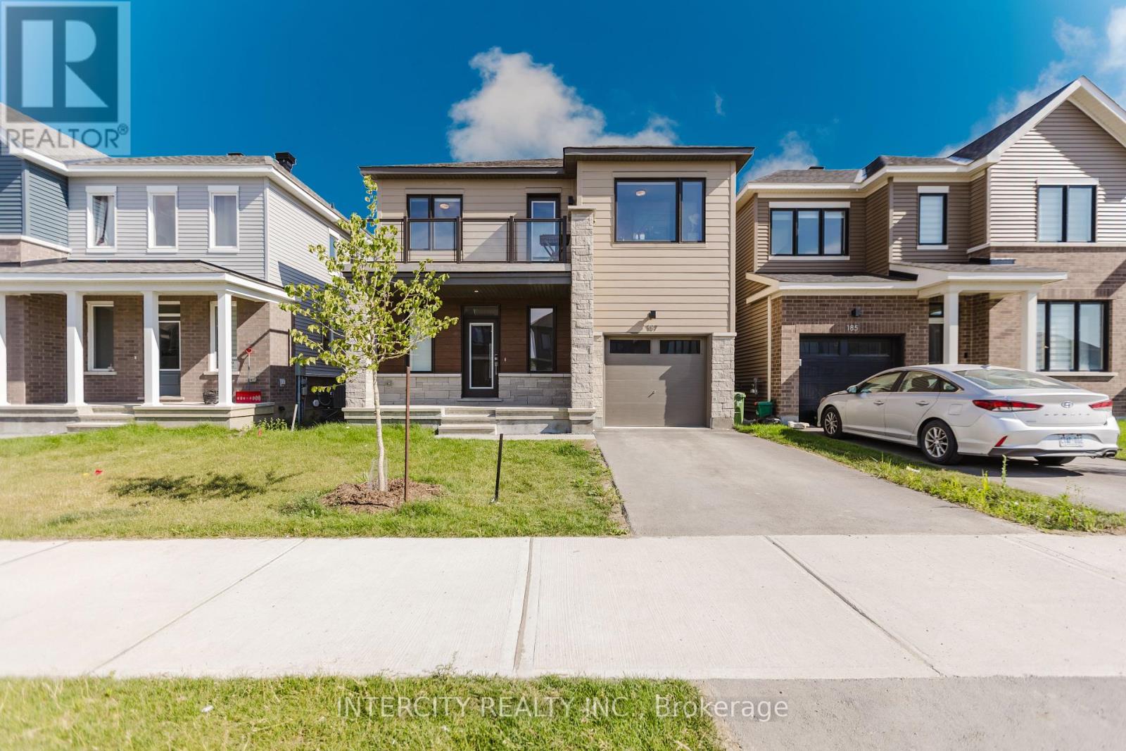 187 Conservancy Drive, Ottawa, Ontario  K2J 0K6 - Photo 2 - X12458538