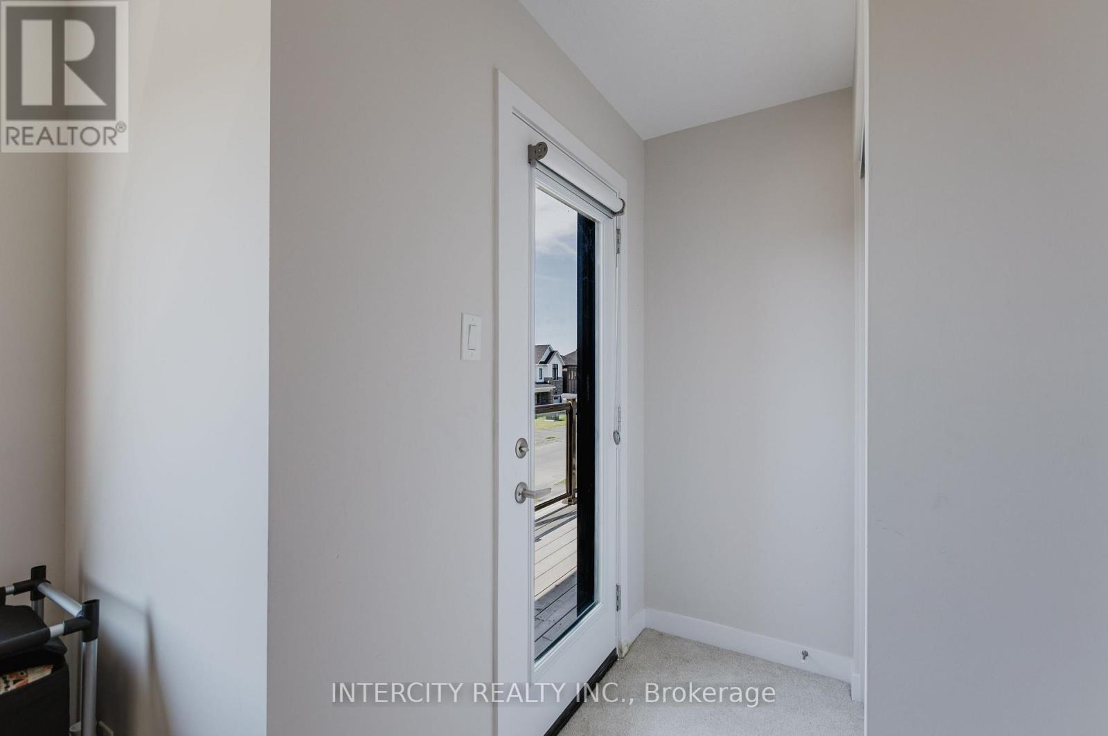 187 Conservancy Drive, Ottawa, Ontario  K2J 0K6 - Photo 22 - X12458538