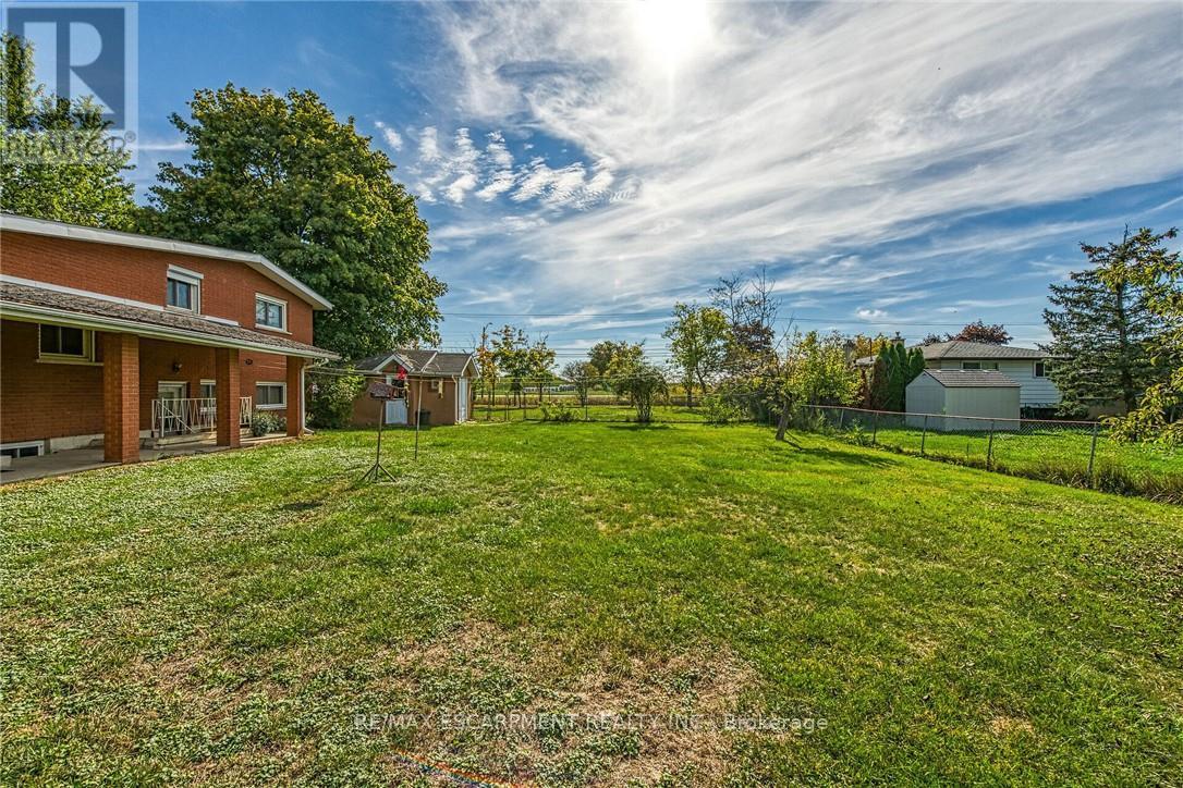 5 Third Road E, Hamilton, Ontario  L8J 3J5 - Photo 39 - X12458557