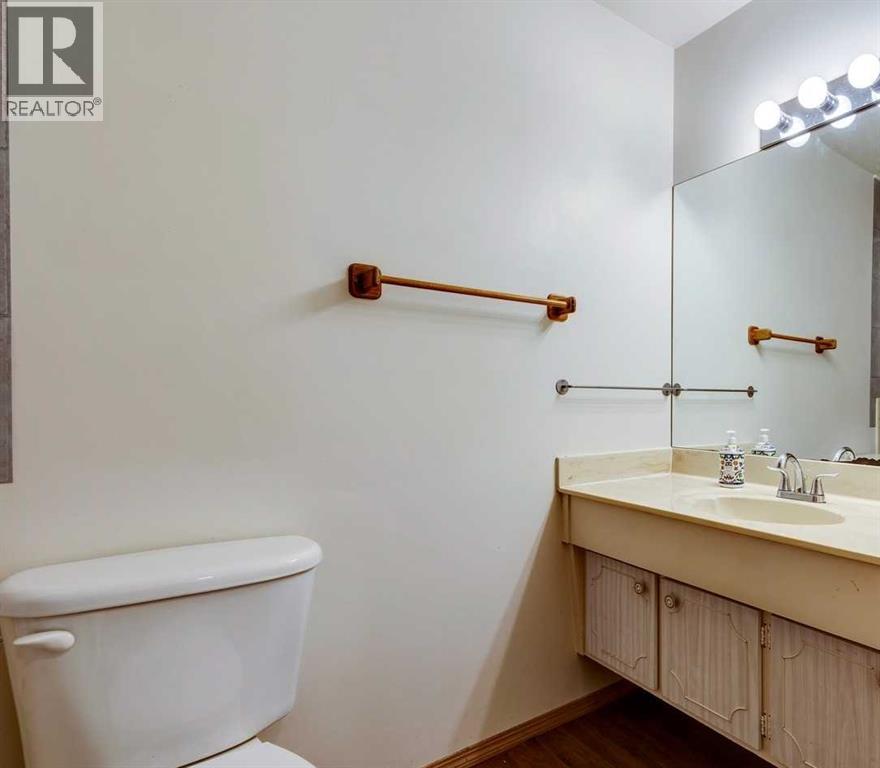 5023 Nemiskam Road Nw, Calgary, Alberta  T2K 2P8 - Photo 20 - A2247621