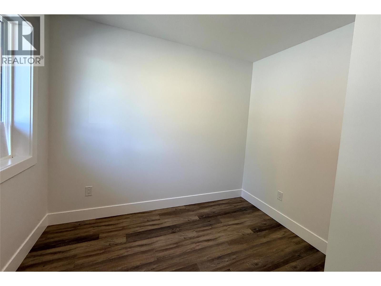 30 Kimberley Avenue, Kimberley, British Columbia  V1A 2J3 - Photo 16 - 10365042