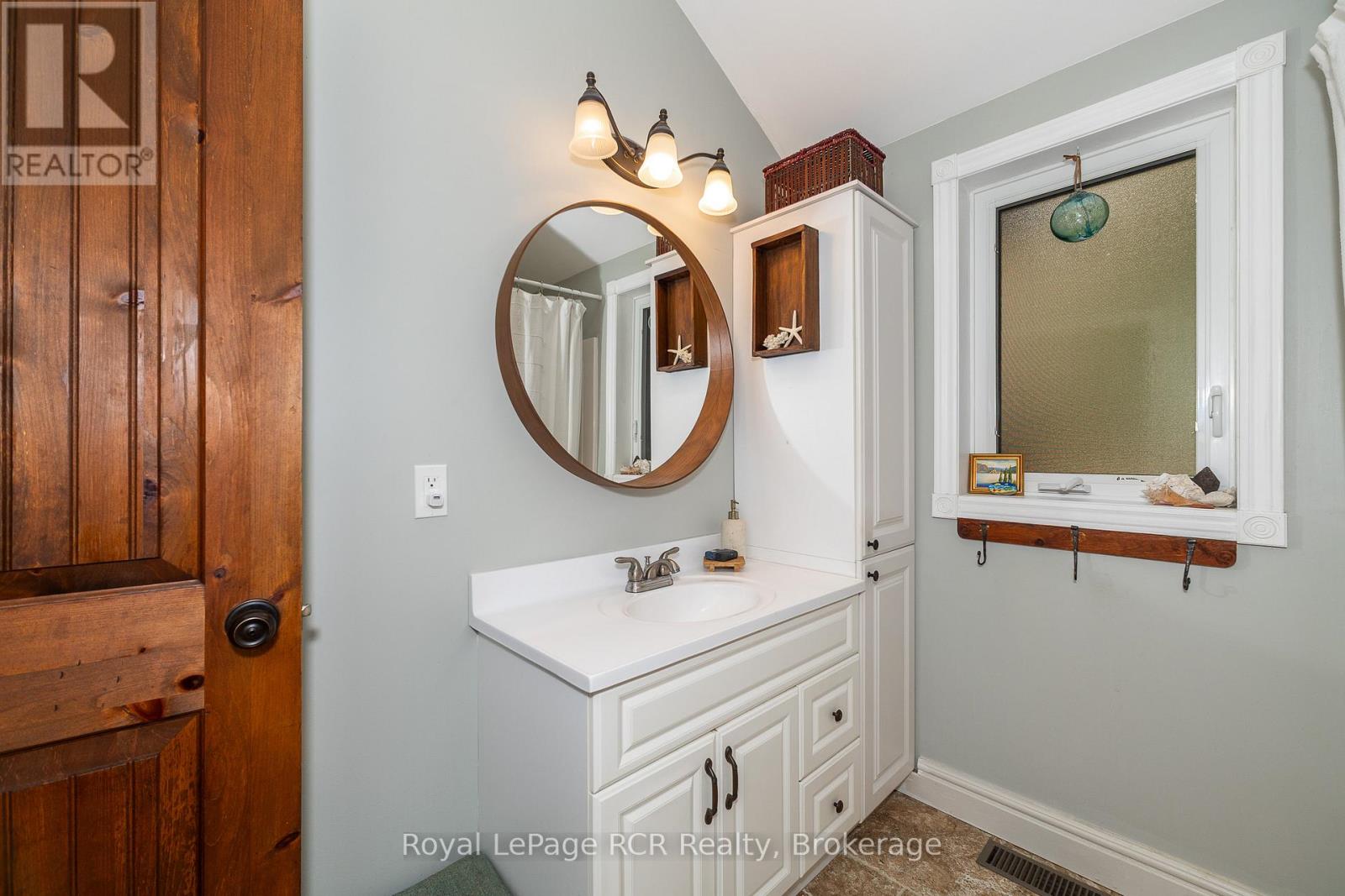 360458 Road 160, Grey Highlands, Ontario  N0C 1E0 - Photo 21 - X12458575