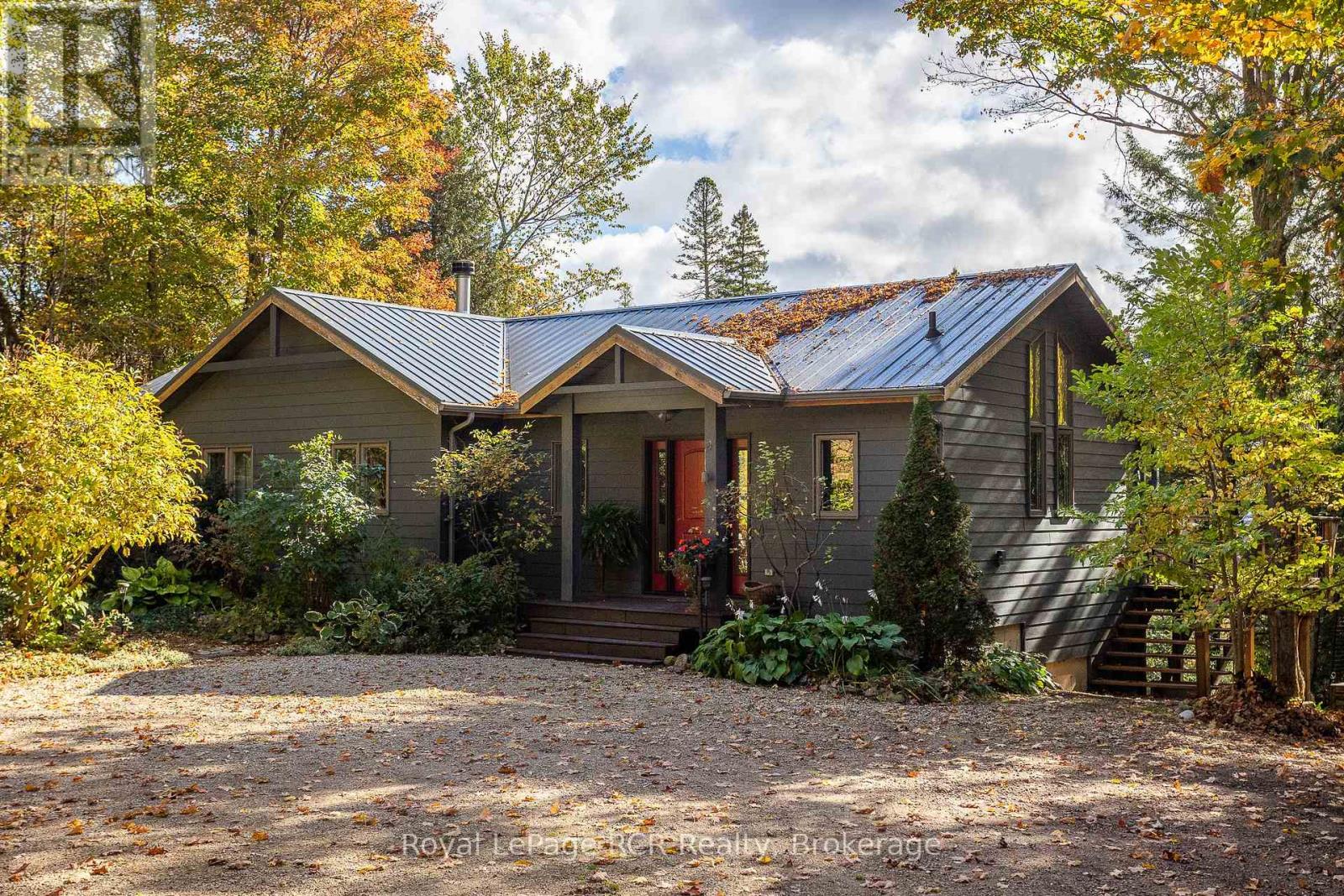 360458 Road 160, Grey Highlands, Ontario  N0C 1E0 - Photo 34 - X12458575