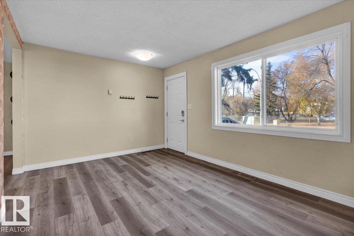 10345 159 St Nw, Edmonton, Alberta  T5P 3A5 - Photo 20 - E4461377