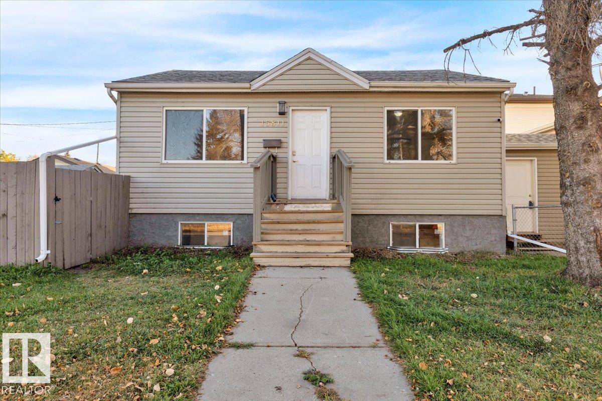 10345 159 St Nw, Edmonton, Alberta  T5P 3A5 - Photo 3 - E4461377