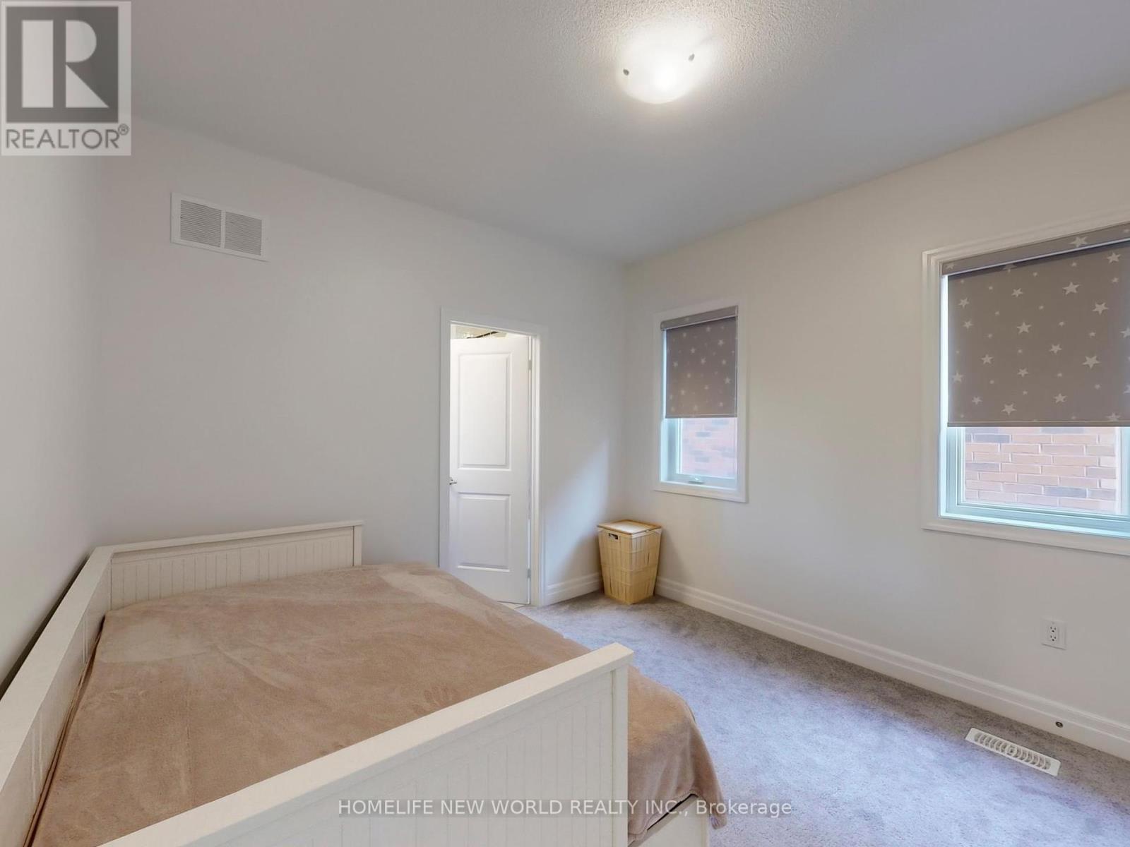 40 St Ives Crescent, Whitby, Ontario  L1P 0C5 - Photo 32 - E12458559