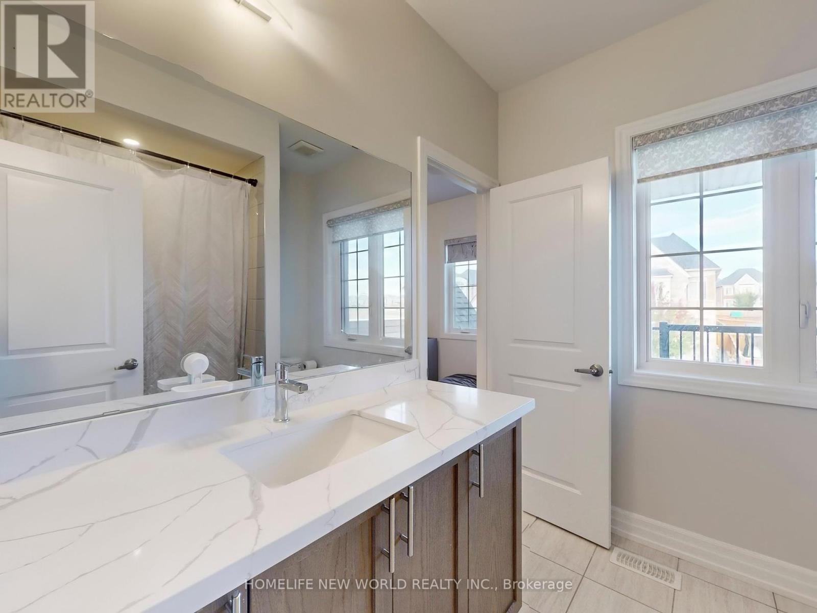 40 St Ives Crescent, Whitby, Ontario  L1P 0C5 - Photo 41 - E12458559
