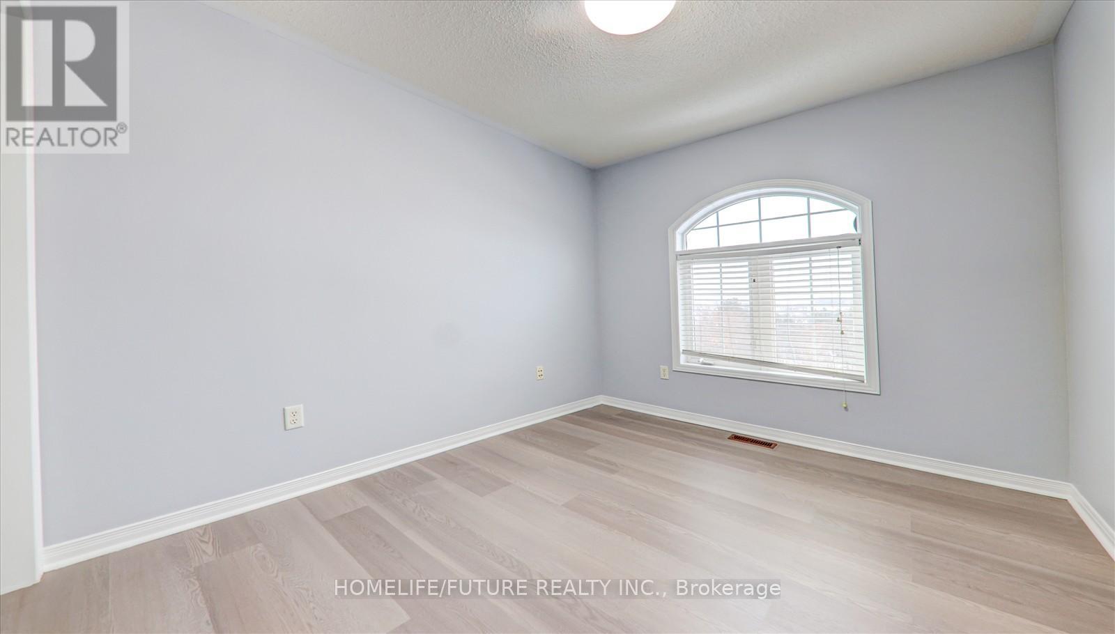Main & 2nd - 221 Hupfield Trail, Toronto, Ontario  M1B 4L8 - Photo 11 - E12458561