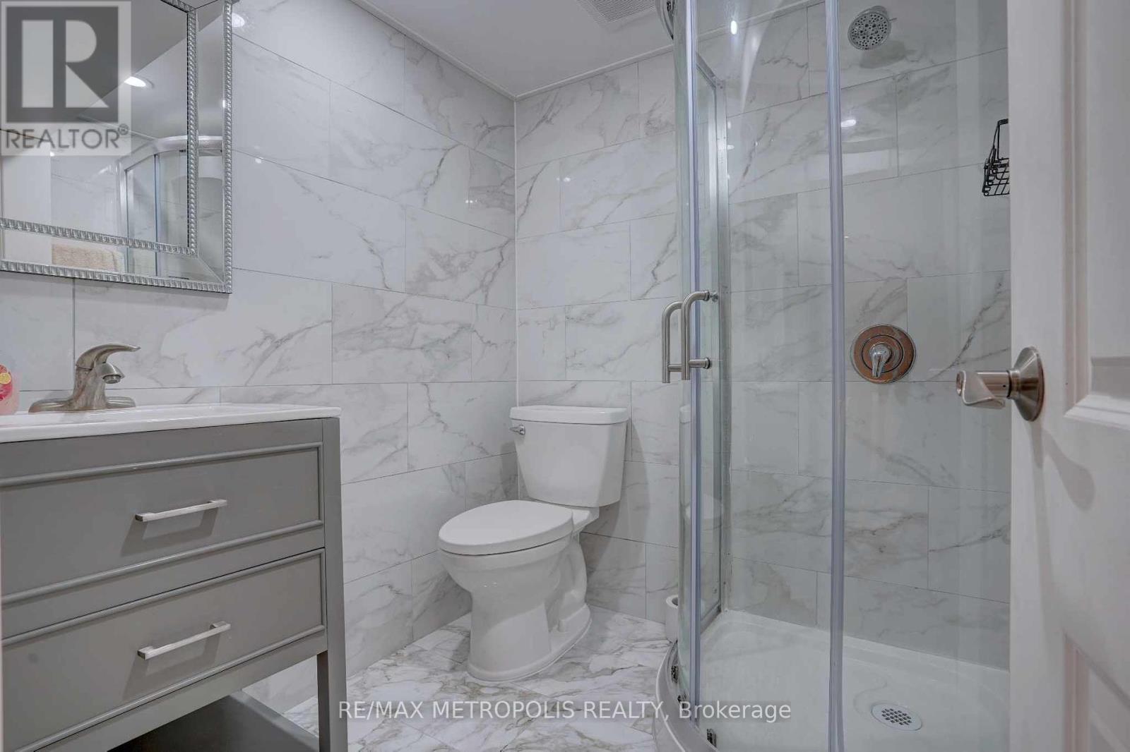 660 Berwick Crescent, Oshawa, Ontario  L1J 3E7 - Photo 29 - E12458565