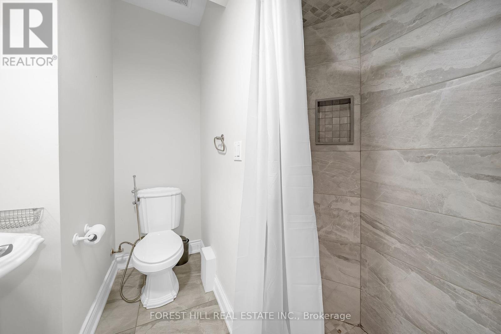 Bsmt A - 106 Nipigon Avenue, Toronto, Ontario  M2M 2W2 - Photo 16 - C12450655