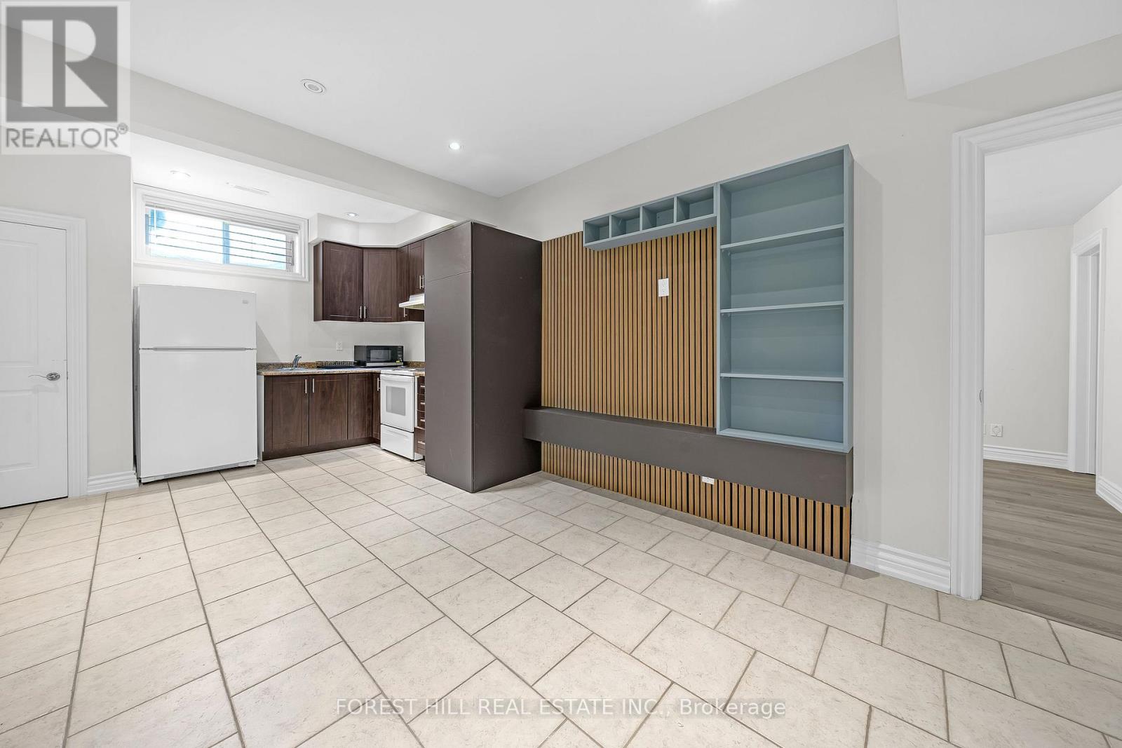 Bsmt B - 106 Nipigon Avenue, Toronto, Ontario  M2M 2W2 - Photo 9 - C12450669