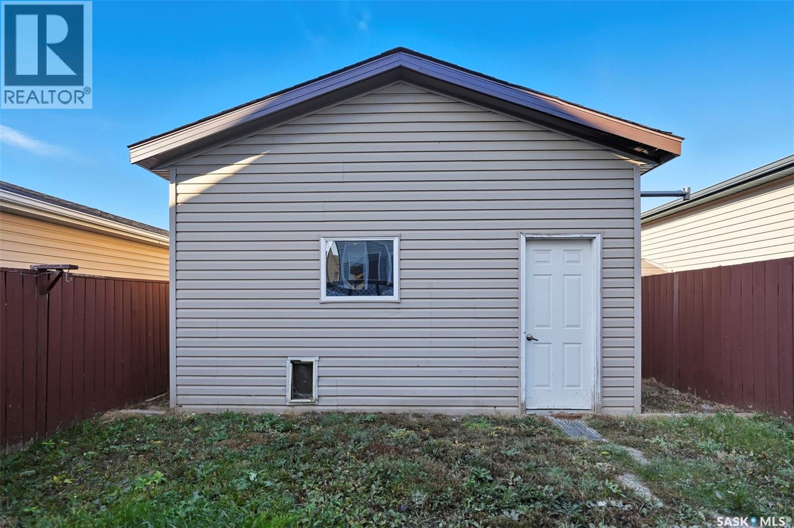 475 Blakeney Crescent, Saskatoon, Saskatchewan  S7L 7N3 - Photo 34 - SK020676