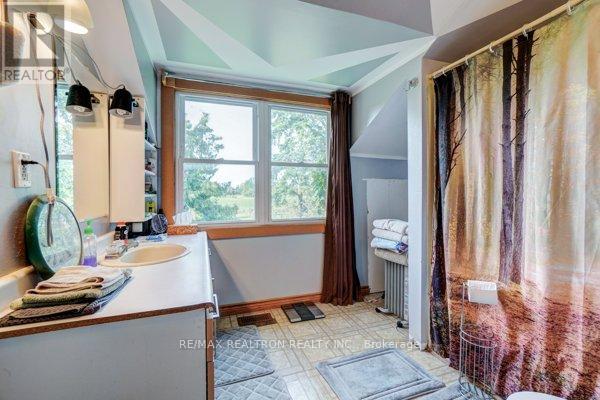 3930 Yonge Street, Bradford West Gwillimbury, Ontario  L3Z 3X6 - Photo 18 - N12458568