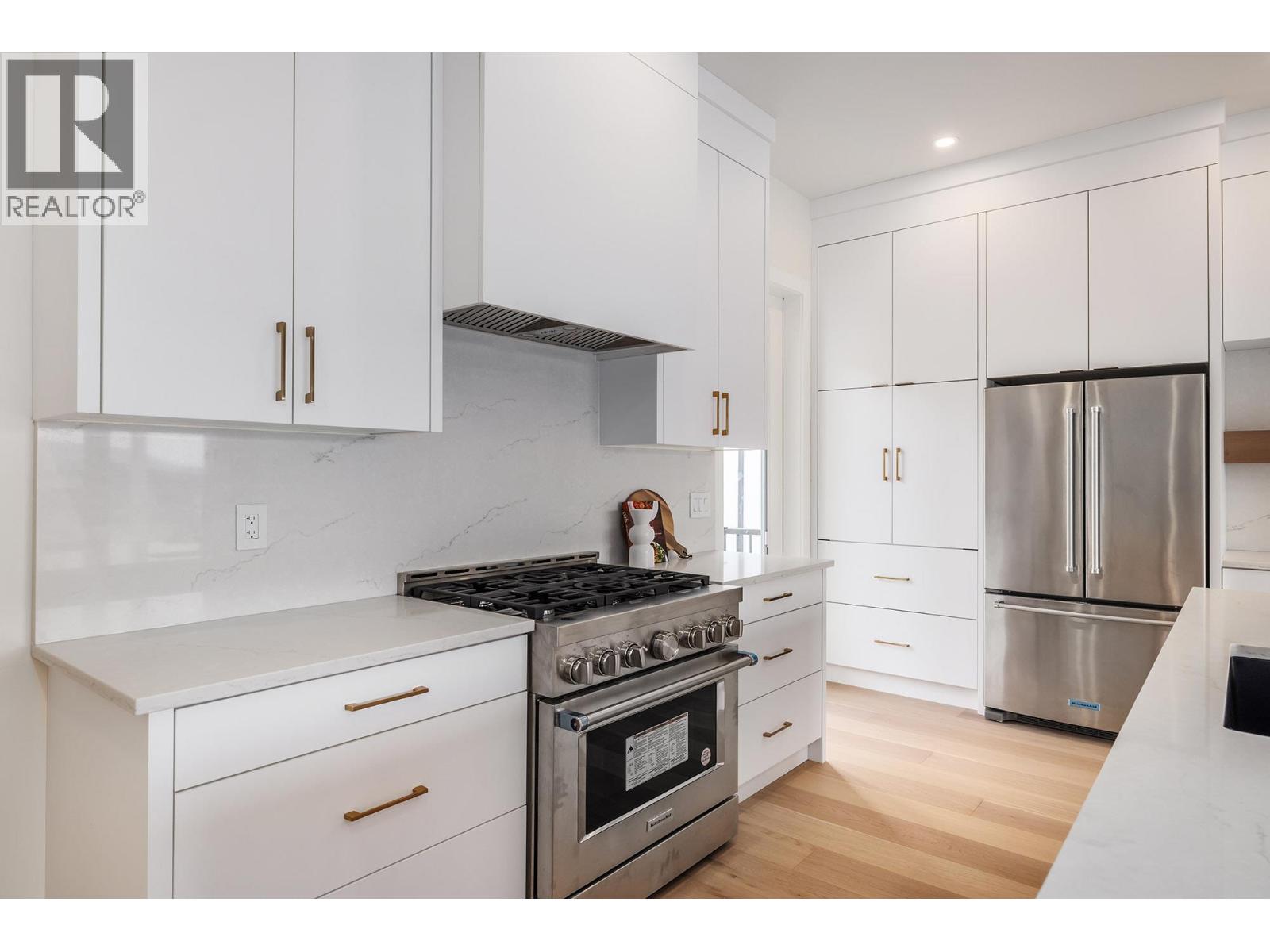 9849 Beacon Hill Drive Lake Country Photo 7 9849 Beacon Hill Drive Lake Country Photo 7