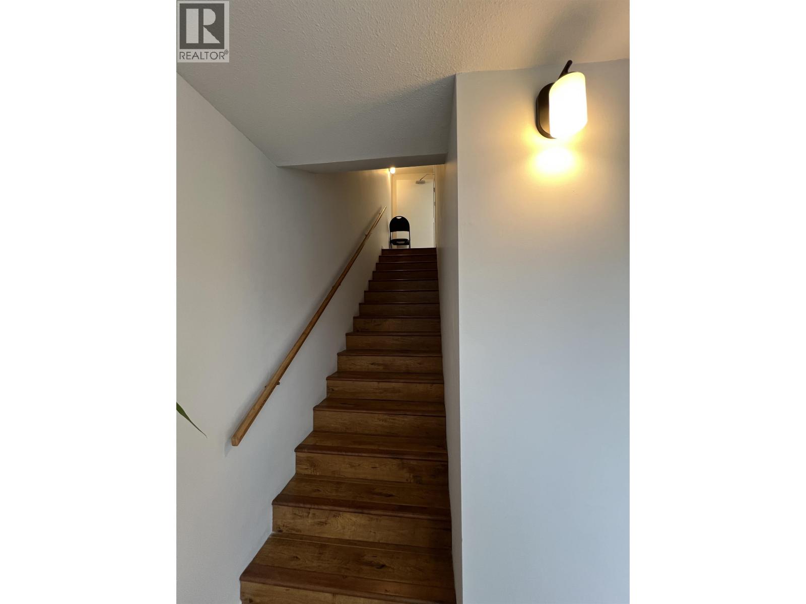 105 8828 Heather Street, Vancouver, British Columbia  V6P 3S8 - Photo 5 - C8072776