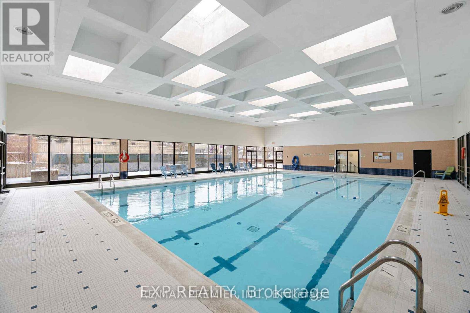 14 - 33 Four Winds Drive, Toronto, Ontario  M3J 1K7 - Photo 22 - W12444466