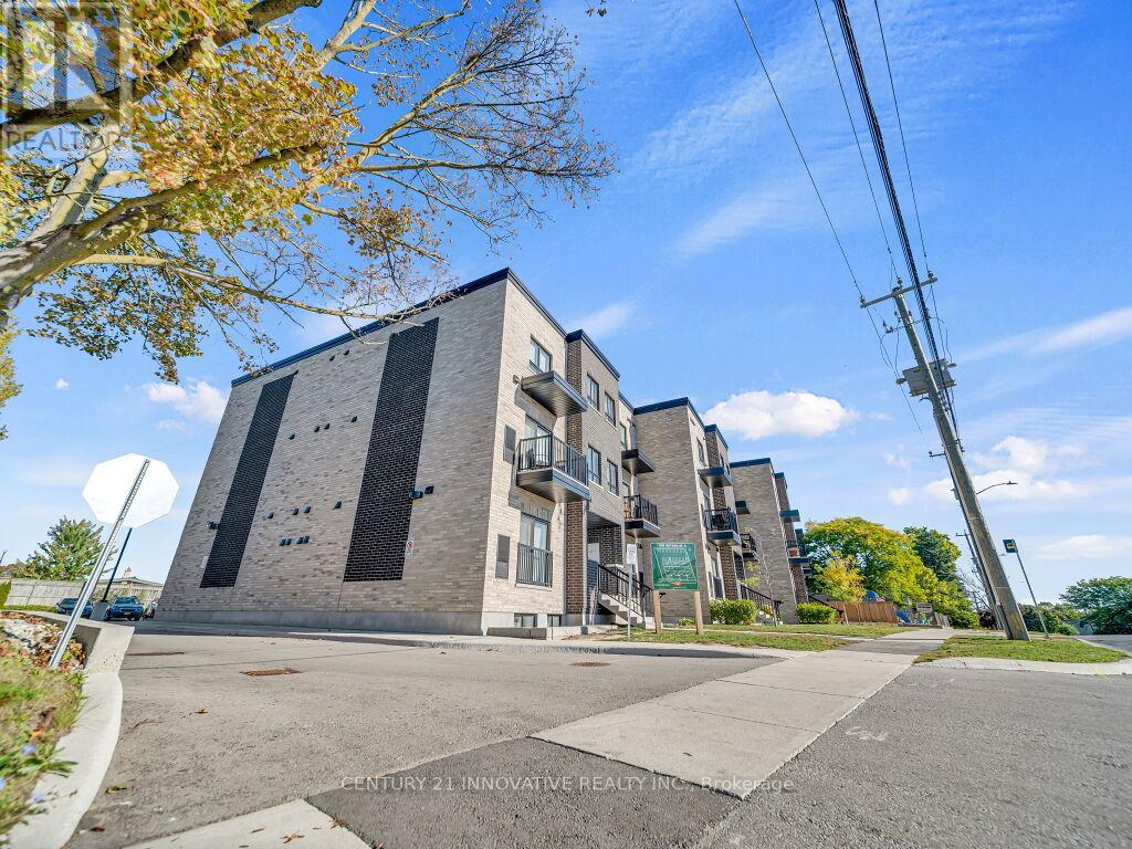 17 - 600 VICTORIA STREET, Kitchener, Ontario