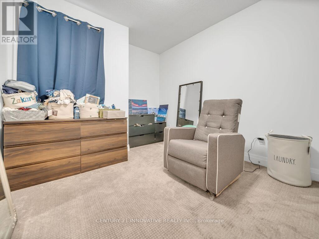 17 - 600 Victoria Street, Kitchener, Ontario  N2M 0C3 - Photo 22 - X12458573