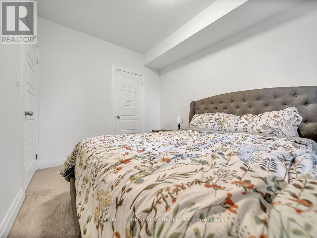 17 - 600 Victoria Street, Kitchener, Ontario  N2M 0C3 - Photo 26 - X12458573