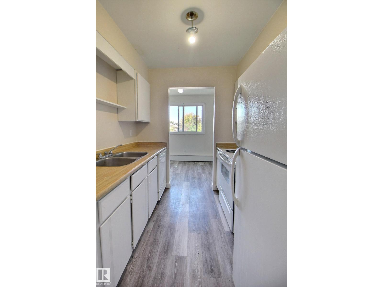 #304 7203 171 St Nw, Edmonton, Alberta  T5T 2R1 - Photo 2 - E4461842