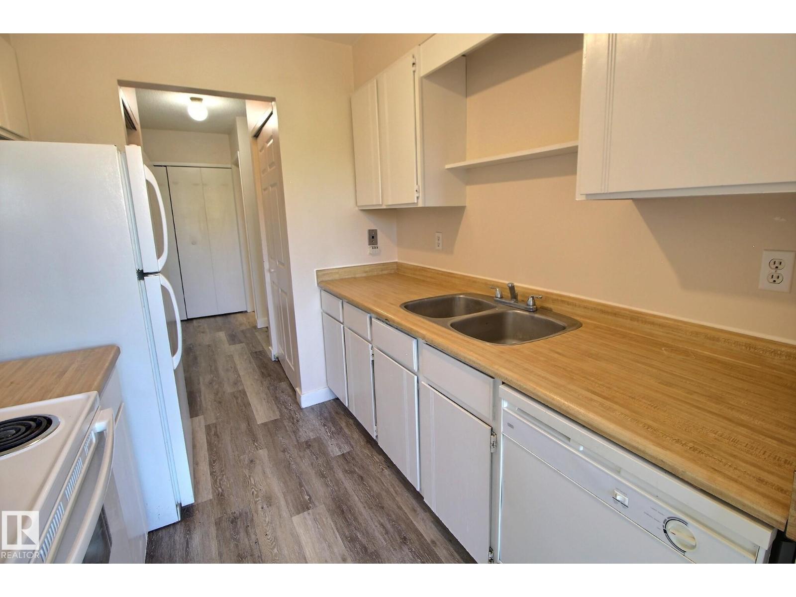 #304 7203 171 St Nw, Edmonton, Alberta  T5T 2R1 - Photo 4 - E4461842