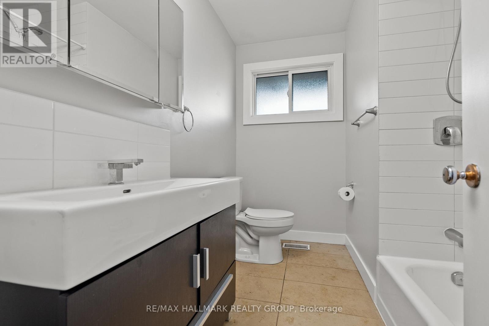 9 Newhaven Street, Ottawa, Ontario  K2G 0X3 - Photo 23 - X12458580