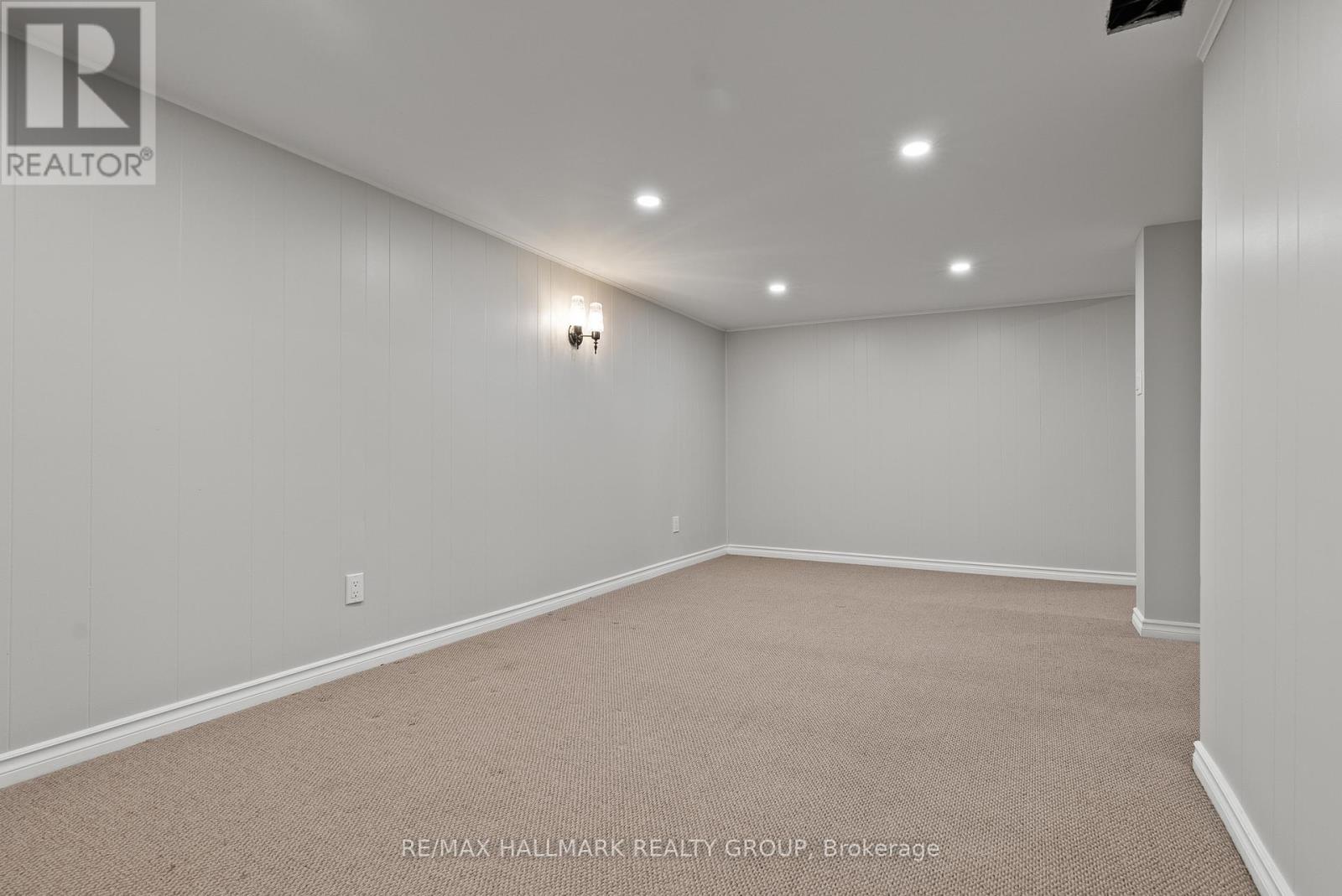9 Newhaven Street, Ottawa, Ontario  K2G 0X3 - Photo 30 - X12458580