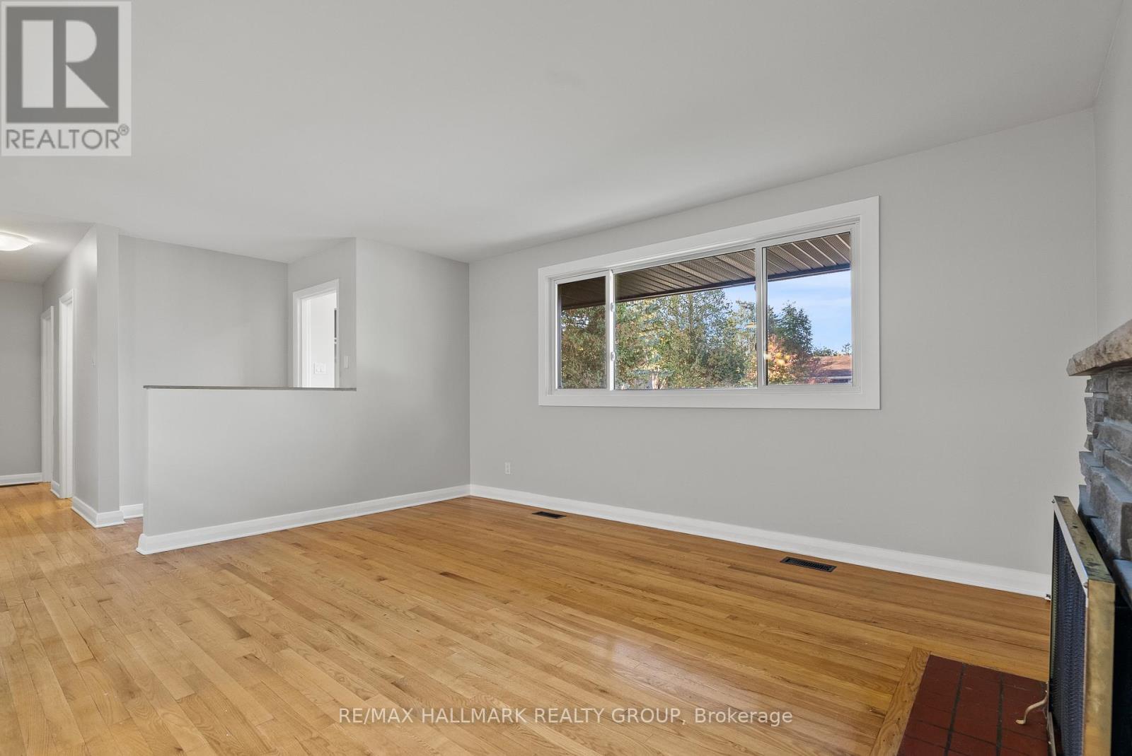 9 Newhaven Street, Ottawa, Ontario  K2G 0X3 - Photo 7 - X12458580