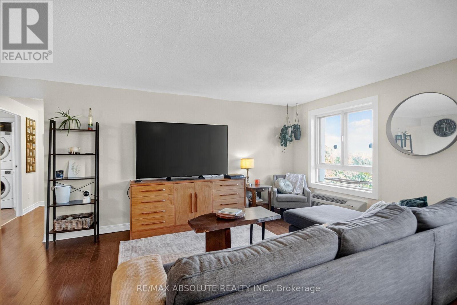 514 - 960 Teron Road, Ottawa, Ontario  K2K 2B6 - Photo 9 - X12458581
