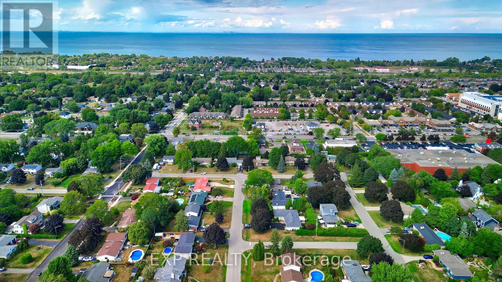 7 Redwood Drive, Grimsby, Ontario  L3M 1E6 - Photo 30 - X12458597