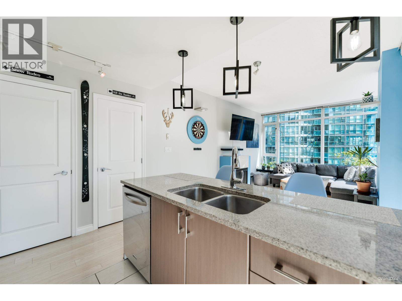 702 1211 Melville Street, Vancouver, British Columbia  V6E 0A7 - Photo 15 - R3048196