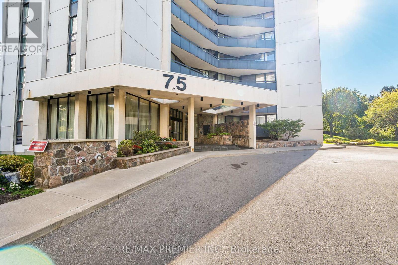 2308 - 75 Graydon Hall Drive, Toronto, Ontario  M3A 3M5 - Photo 3 - C12458589