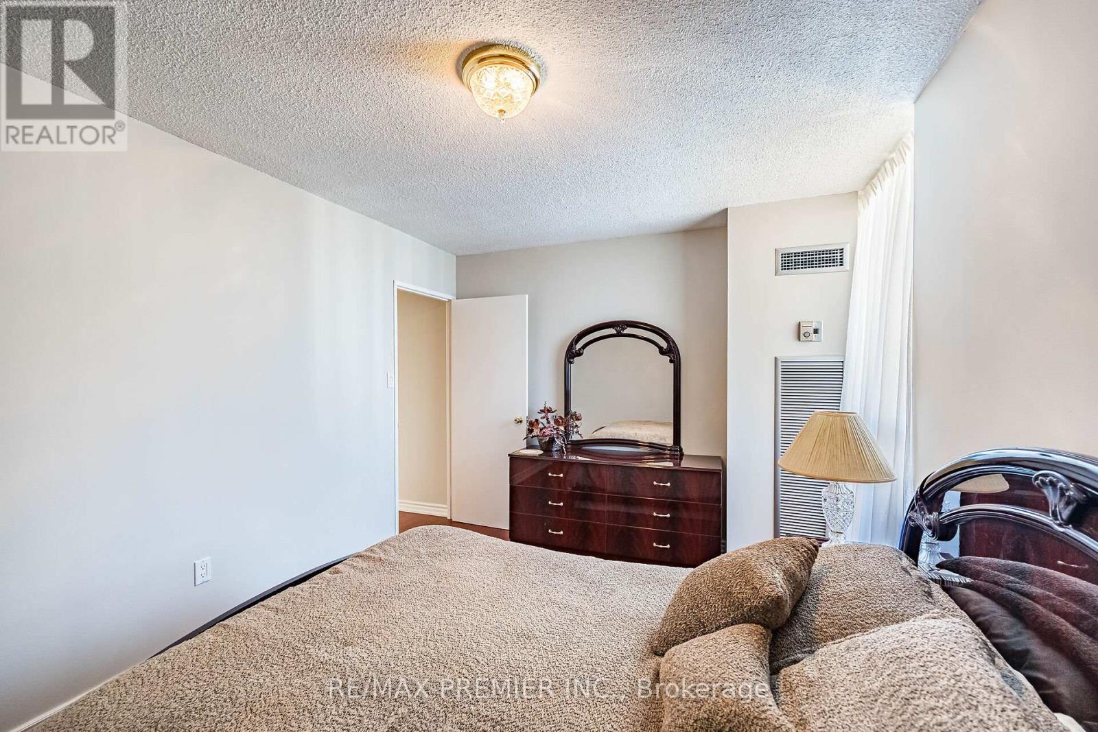 2308 - 75 Graydon Hall Drive, Toronto, Ontario  M3A 3M5 - Photo 32 - C12458589