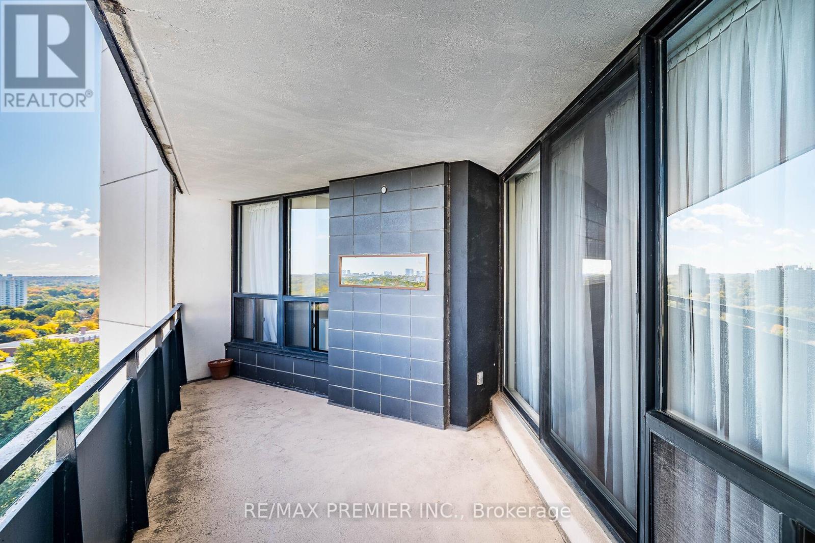 2308 - 75 Graydon Hall Drive, Toronto, Ontario  M3A 3M5 - Photo 37 - C12458589