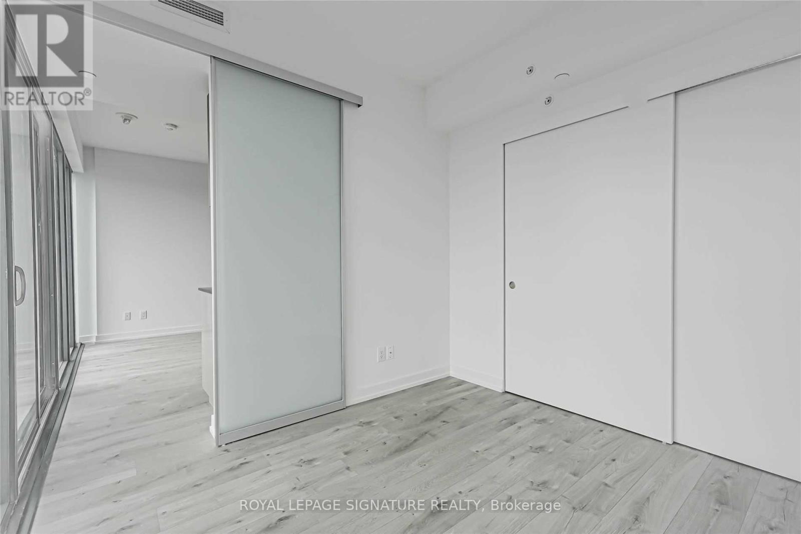 4202 - 161 Roehampton Avenue, Toronto, Ontario  M4P 1P9 - Photo 13 - C12458593