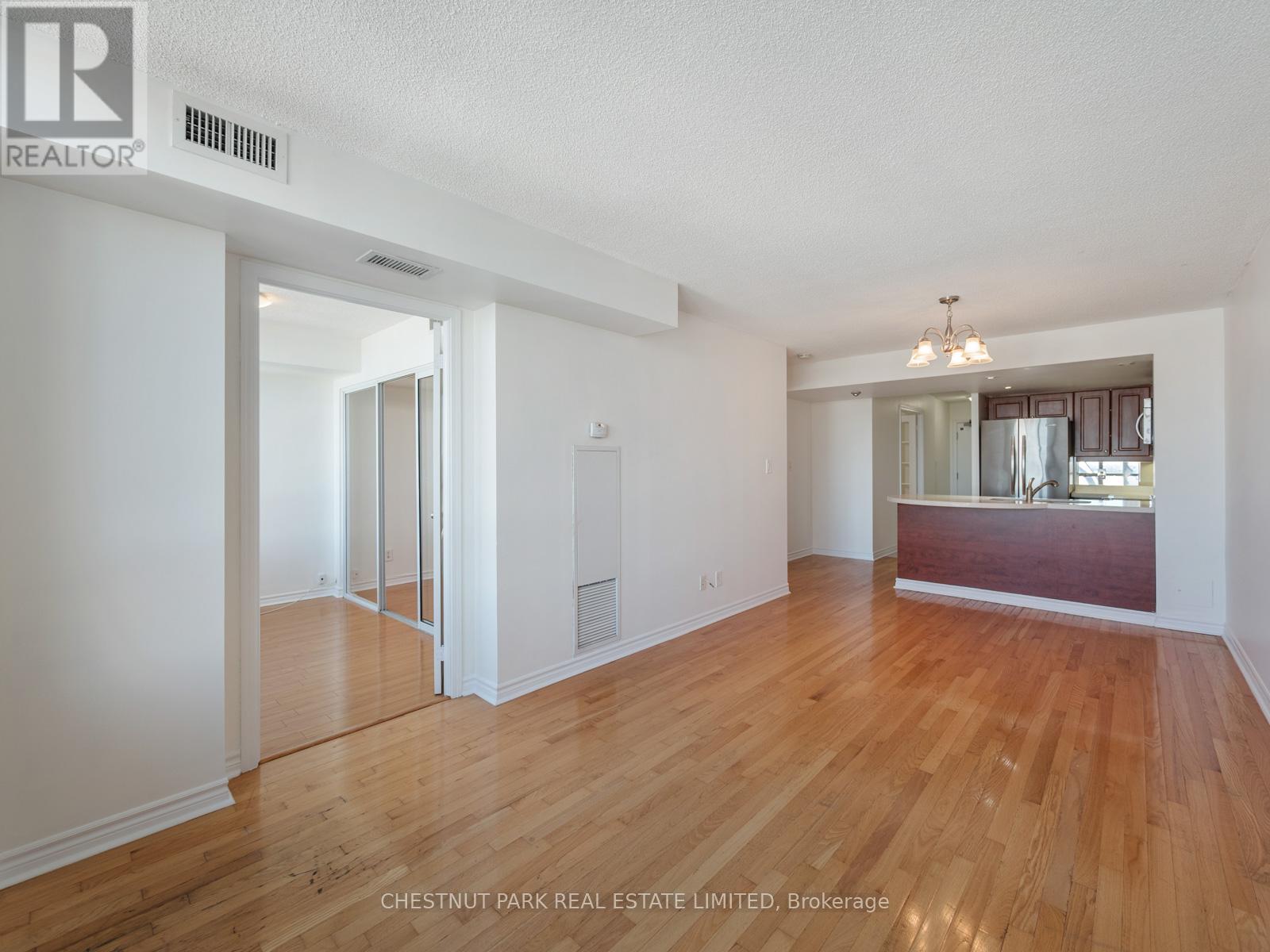2503 - 1 Rean Drive, Toronto, Ontario  M2K 3C1 - Photo 11 - C12458598