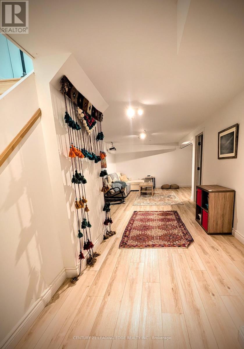 6 - 40 Castle Rock Drive, Richmond Hill, Ontario  L4C 5H5 - Photo 14 - N12458599