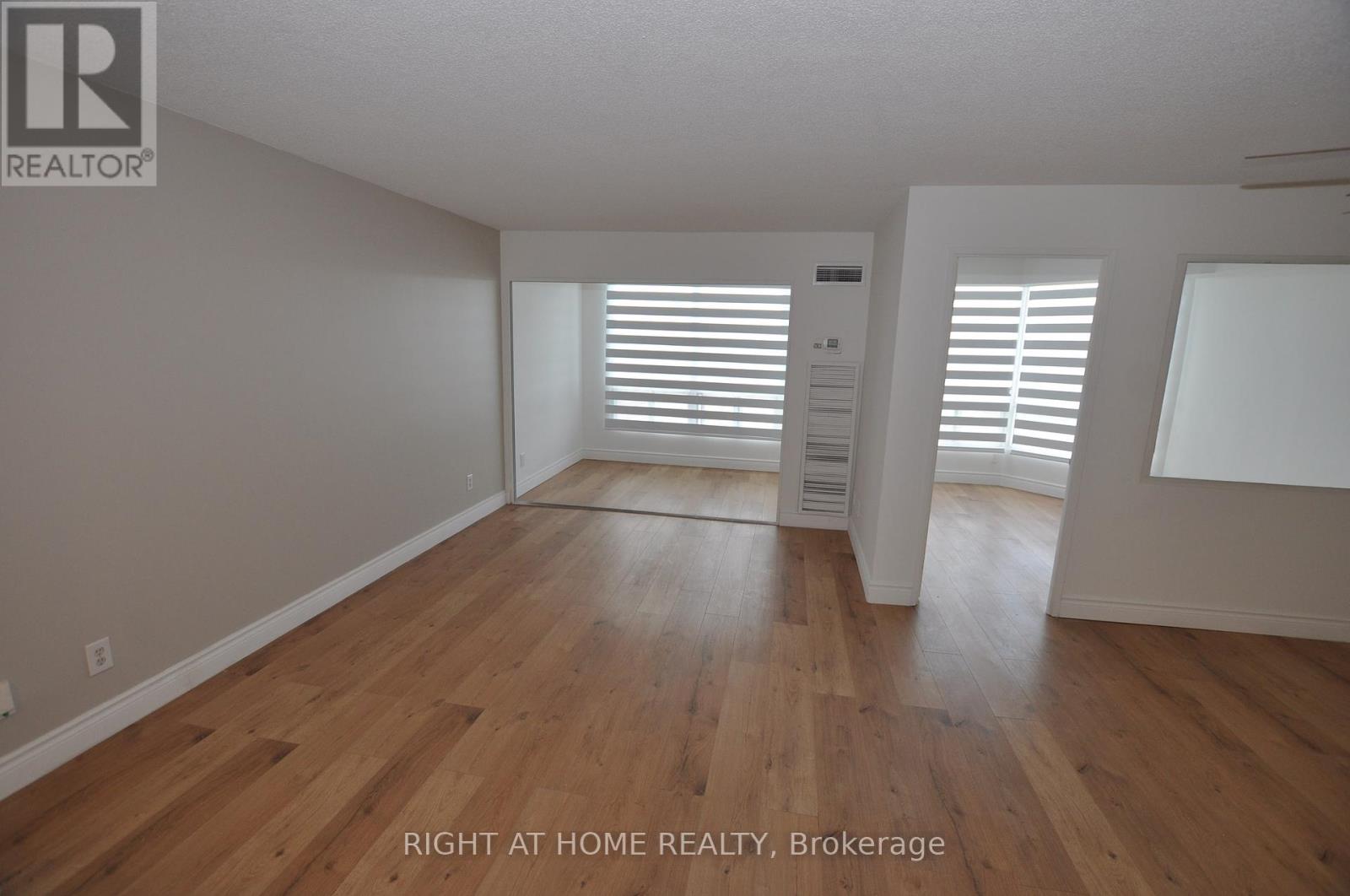 815 - 115 Hillcrest Avenue, Mississauga, Ontario  L5B 3Y9 - Photo 30 - W12458578