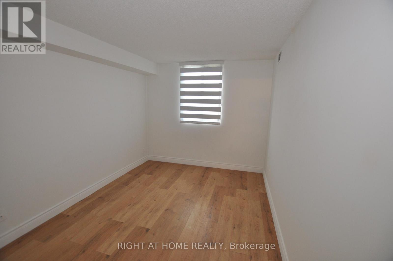 815 - 115 Hillcrest Avenue, Mississauga, Ontario  L5B 3Y9 - Photo 39 - W12458578