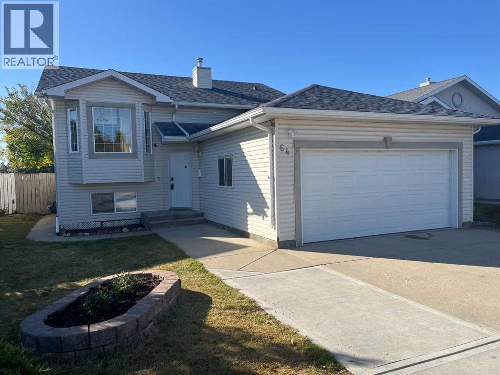 64 Ermineview Way N, Lethbridge, Alberta  T1H 6M8 - Photo 1 - A2263537