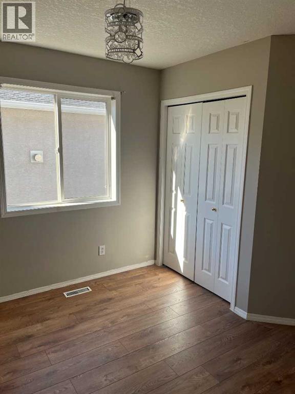 64 Ermineview Way N, Lethbridge, Alberta  T1H 6M8 - Photo 7 - A2263537
