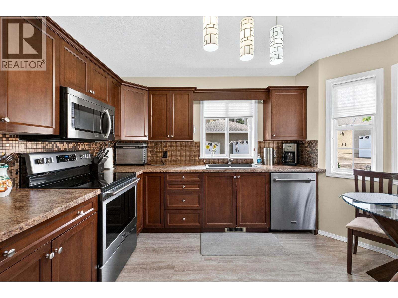 545 Glenmeadows Road Unit# 24 Kelowna, BC V1V1W8_16