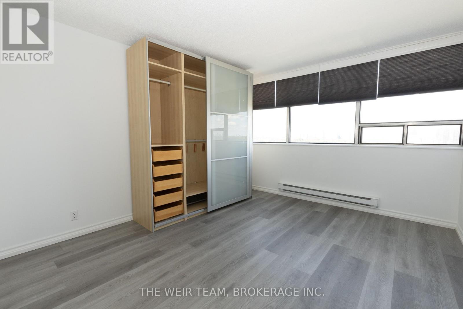 1909 - 914 Yonge Street, Toronto, Ontario  M4W 3C8 - Photo 12 - C12452754
