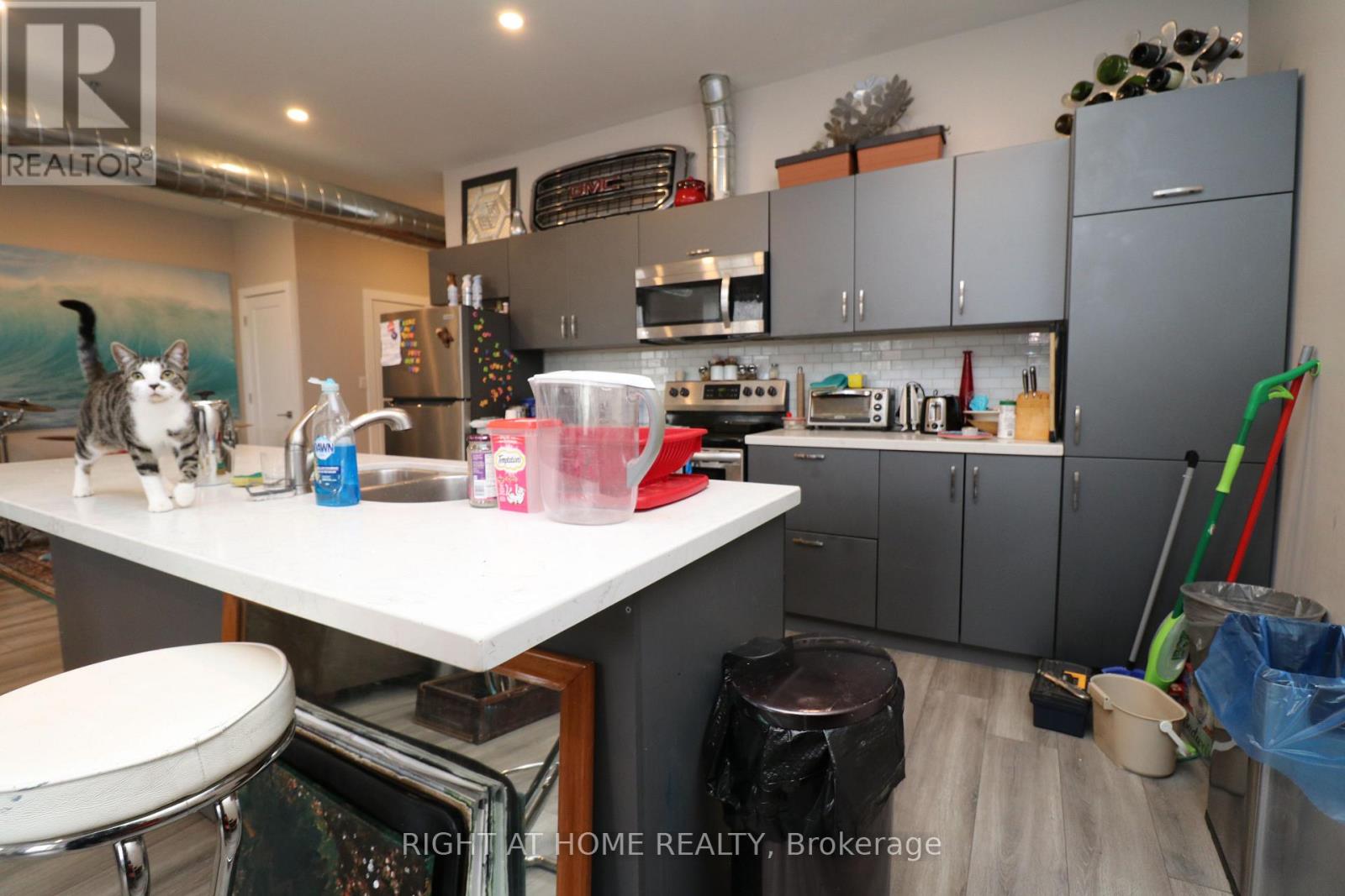 2 - 69 King Street W, Brockville, Ontario  K6V 3P8 - Photo 2 - X12458584