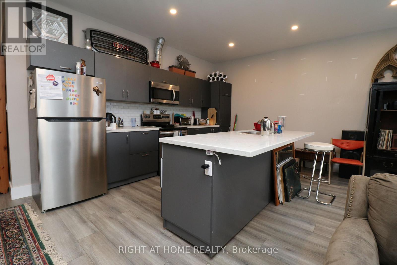 2 - 69 King Street W, Brockville, Ontario  K6V 3P8 - Photo 3 - X12458584