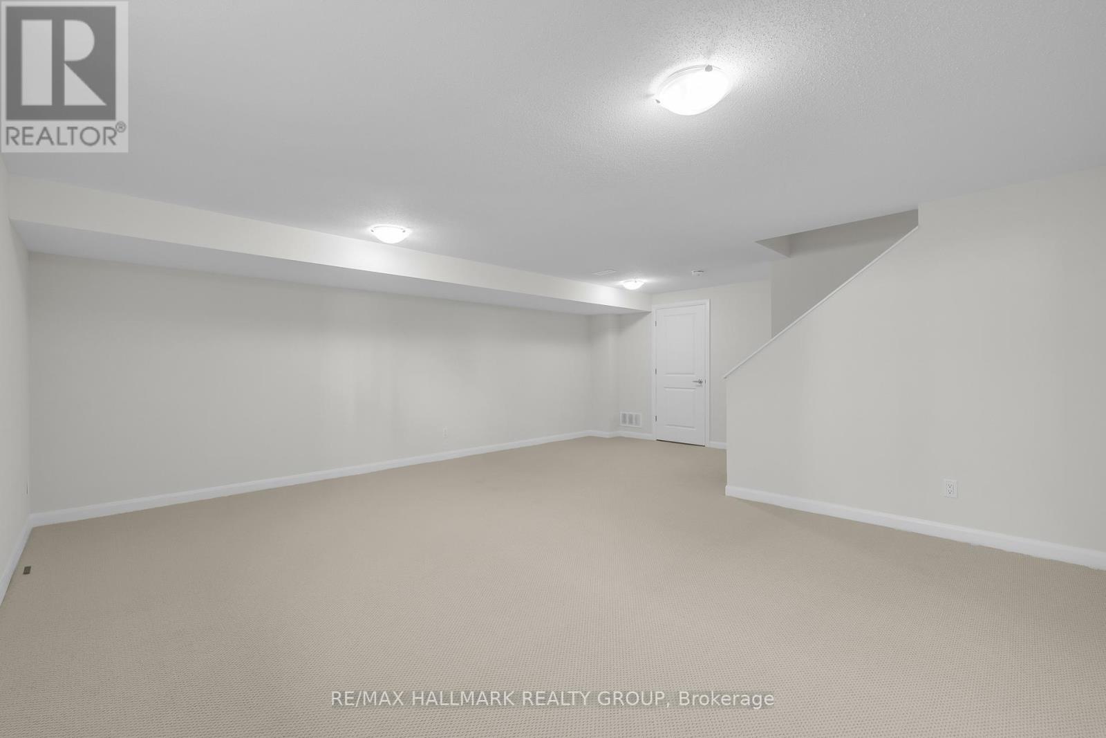 2526 Espirit Drive, Ottawa, Ontario  K4A 5T2 - Photo 32 - X12458605