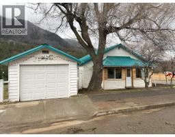 124 FRASER Street, lytton, British Columbia